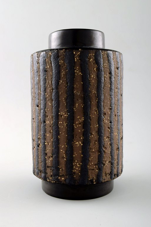 Mari Simmulson for Upsala-Ekeby "Ringo" ceramic vase.
