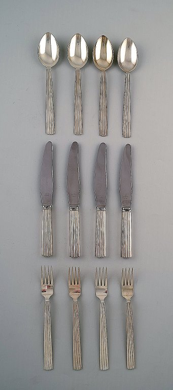 Bernadotte silverware Georg Jensen complete lunch service for 6 pers. 18 p.