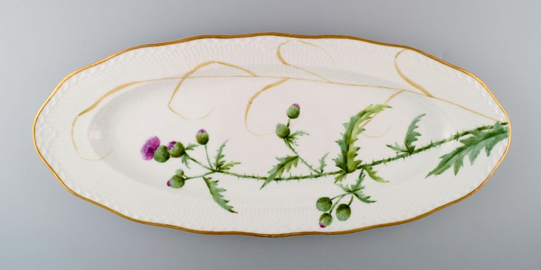 Antique Royal Copenhagen fish platter, hand painted in high quality with 
thistle.