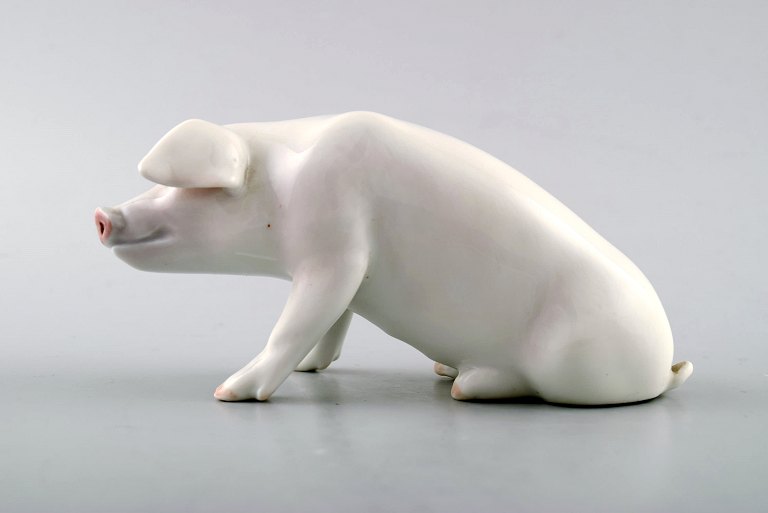 Royal Copenhagen, Pig no. 1400.