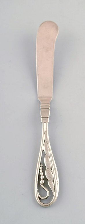 Georg Jensen Ornamental sølv nr. 42. Smørkniv.
