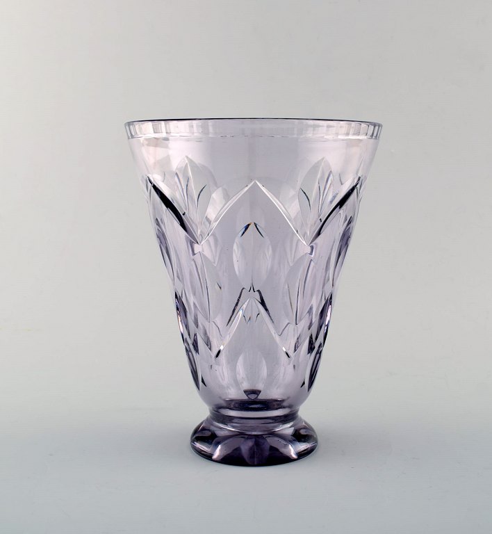 SIMON GATE for Orrefors, Art deco vase satinslebet lys lilla kunstglas. 
1920