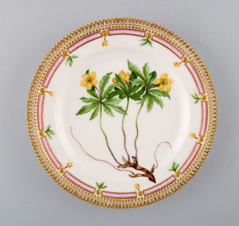 Royal Copenhagen Flora Danica lunch plate.
