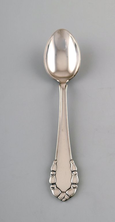 Georg Jensen "Liljekonval" teske i sterlingsølv. 1933-1944. 9 stk. på lager.