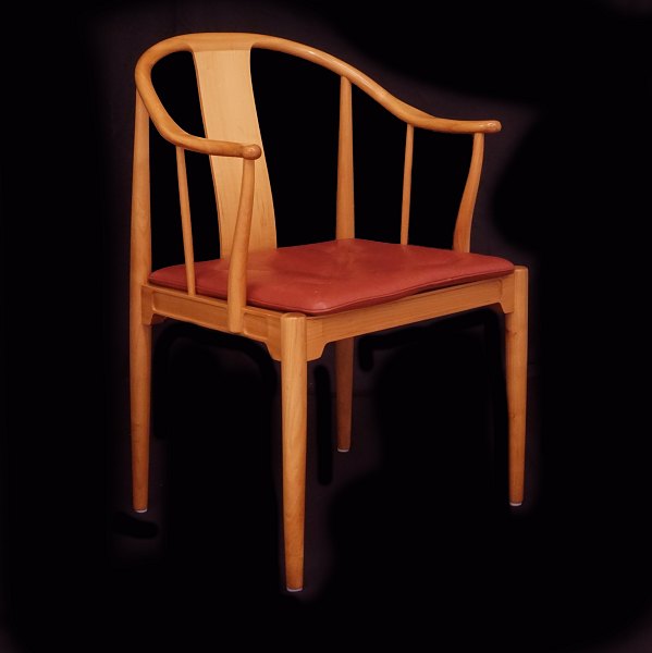 Hans J. Wegner: Kinastol i kirsebærtræ. H: 82cm