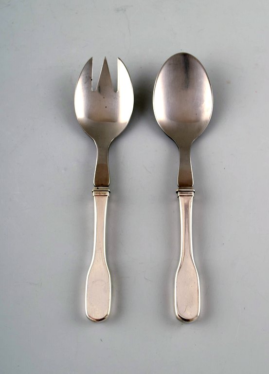 Hans Hansen cutlery Susanne salad set in sterling silver and stainless steel.