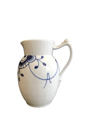 Jug, blue fluted mega, model 442Royal CopenhagenPorcelainH: 16,5 cmGood condition