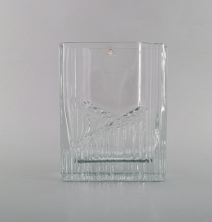 Tapio Wirkkala for Iittala. Vase in clear art glass. Finnish design 1960