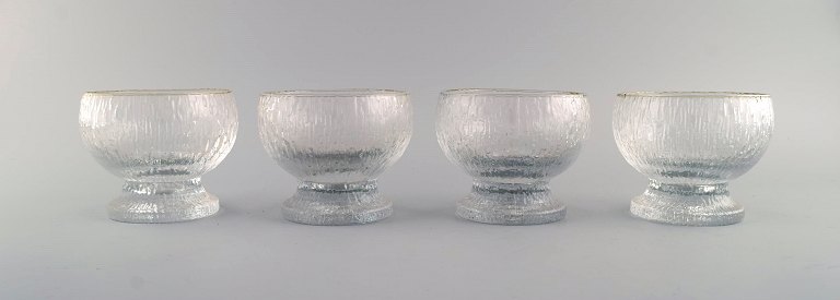 Timo Sarpaneva for Iittala. Four Ultima Kekkerit glasses. Finnish design 20th 
century.
