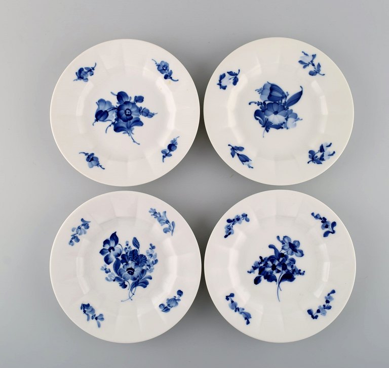 4 Royal Copenhagen Blue Flower Angular Plates.
Decoration number 10/8518.