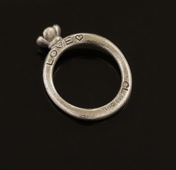 Charlotte Lynggaard, Copenhagen, Love ring, 14kt whitegold,  with a diamond. 
Ringsize: 53