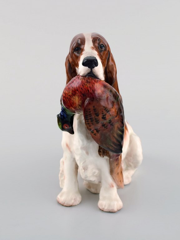 Royal Doulton porcelænsfigur. Cockerspaniel med fasan. 1930