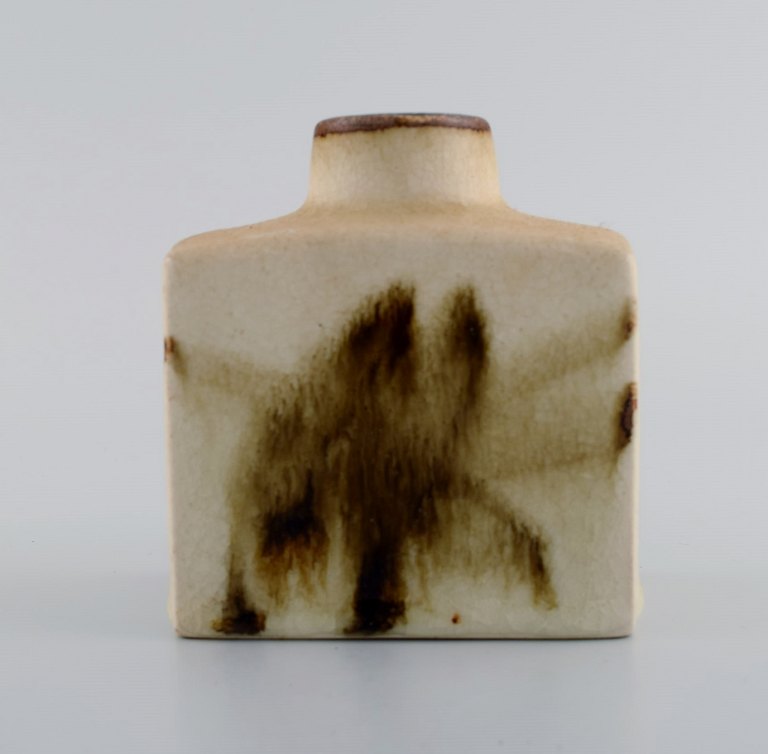 European studio ceramicist. Unique vase in glazed ceramics. Late 20th century.
