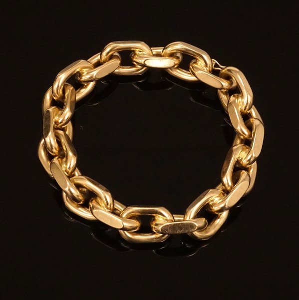 A 14kt gold anchor bracelet. 2x1,3cm. W: 160gr. L: 23,5cm