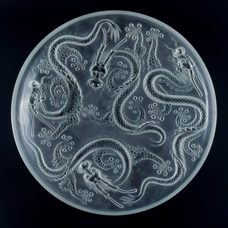 Josef Inwald, large art glass bowl in Barolac glass, designed with dragons in oriental style.