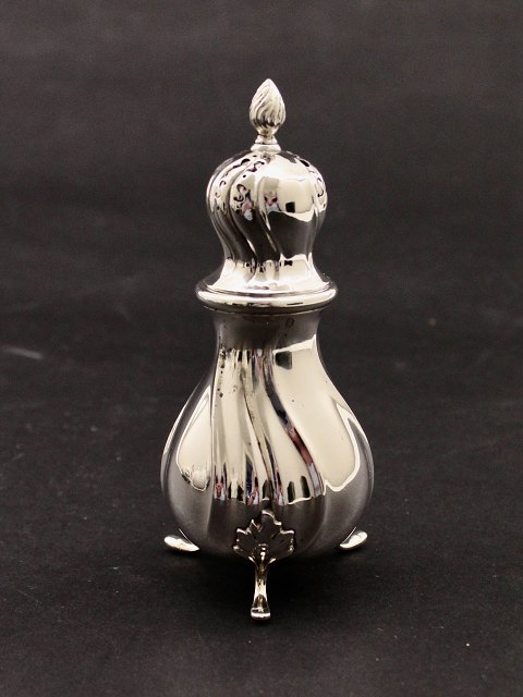 Silver Cohr pepper box