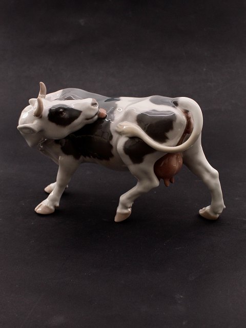 Bing & Grøndahl 2161 Cow