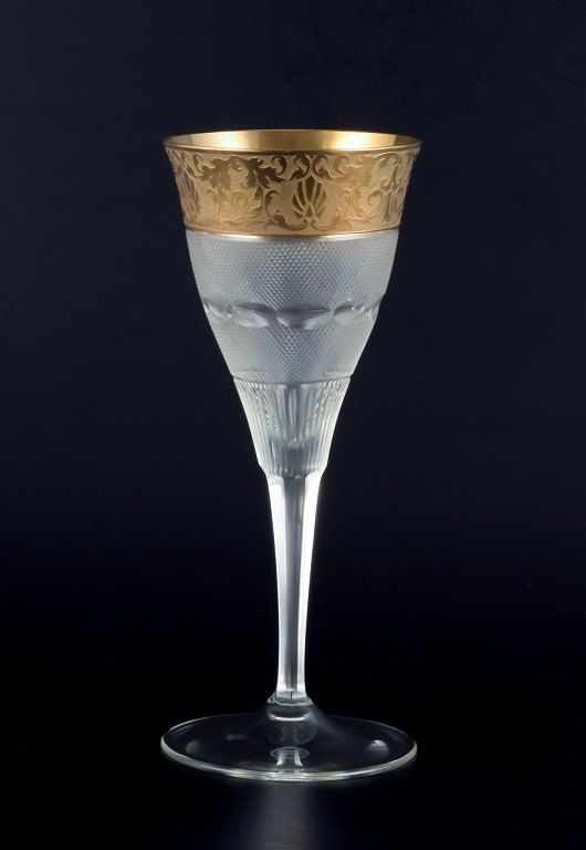 Moser, Czech Republic. "Splendid" red wine glass.