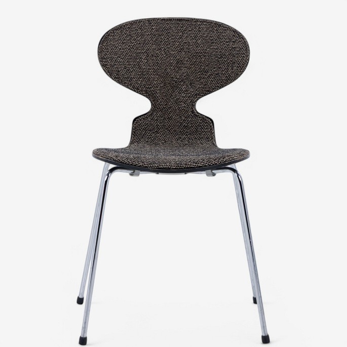 Arne Jacobsen / Fritz Hansen.
AJ 3100 - Front-upholstered 