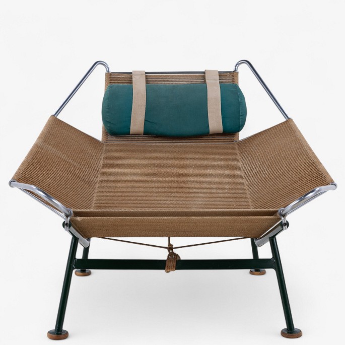 Hans J. Wegner / Getama.
GE 225 - Early 