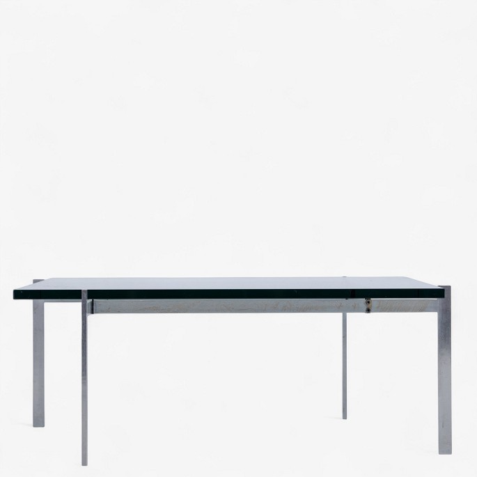 Poul Kjærholm / Fritz Hansen.PK 61 - Coffee table with glass top on steel frame. Manufacturer