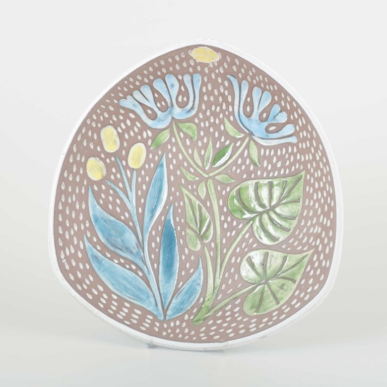 Mari Simmulson for Upsala-Ekeby
Stoneware dish, model 1029/175.