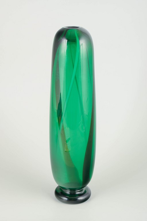 Skandinavisk studioglas
Stor kunstglas vase, ca. 1970’erne.