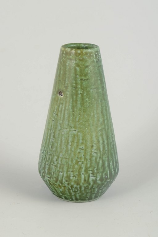 Gunnar Nylund for Nymølle.Vase, 1960s–1970s.