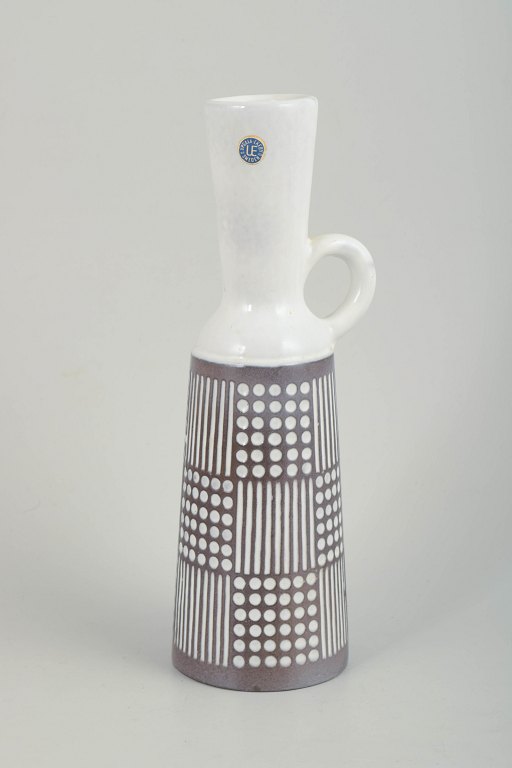 Mari Simmulson for Upsala Ekeby, kande.