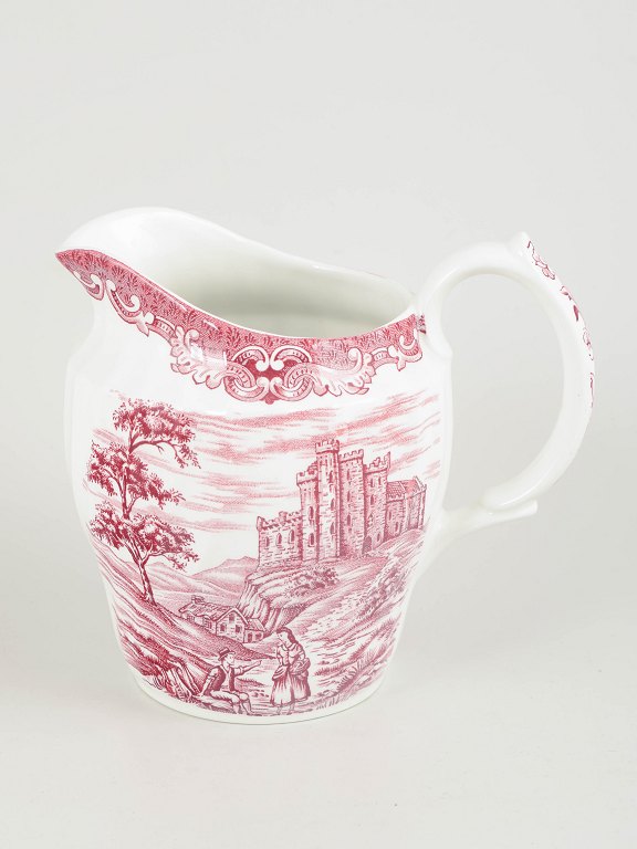 Olde Country Castles, pitcher.