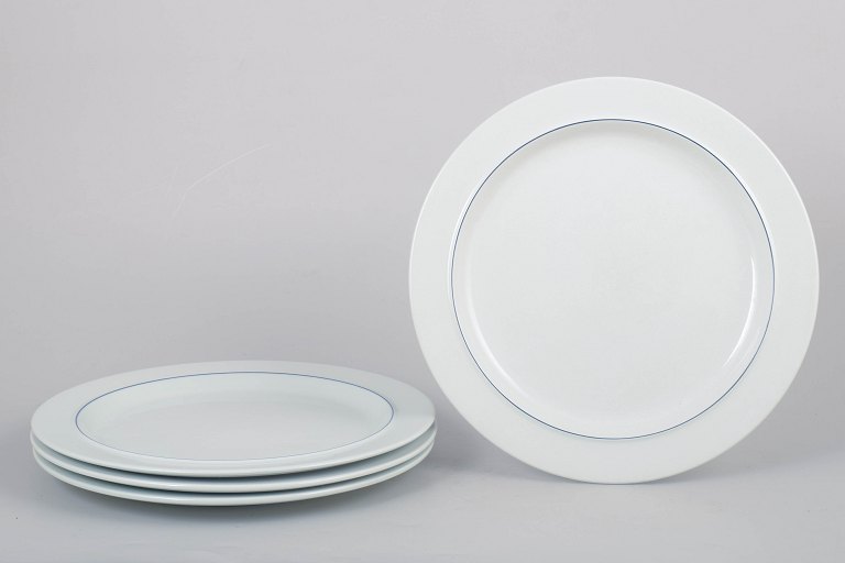 Grethe Meyer for Royal Copenhagen, sæt af fire Blå Kant middagstallerkener.